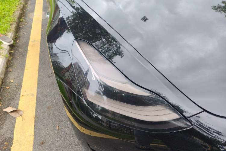 Used Tesla Model 3 2020 Revised Version Standard Range Rear-Wheel Drive – Upgraded Edition Right Front Headlight