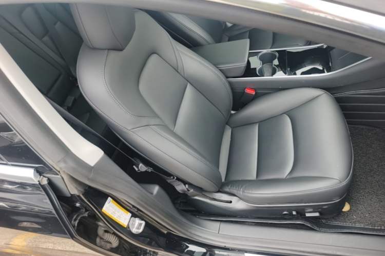 Used Tesla Model 3 2020 Revised Version Standard Range Rear-Wheel Drive – Upgraded Edition Right Front Seat