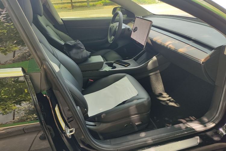 Used Tesla Model 3 2020 Revised Version Standard Range Rear-Wheel Drive – Upgraded Edition Right Front Seat