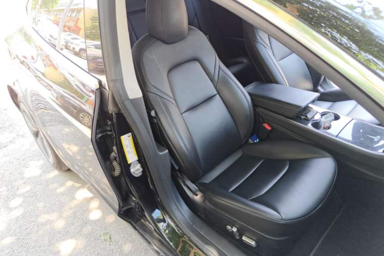 Used Tesla Model 3 2020 Standard Range Rear-Wheel Drive Upgraded Version Right Front Seat