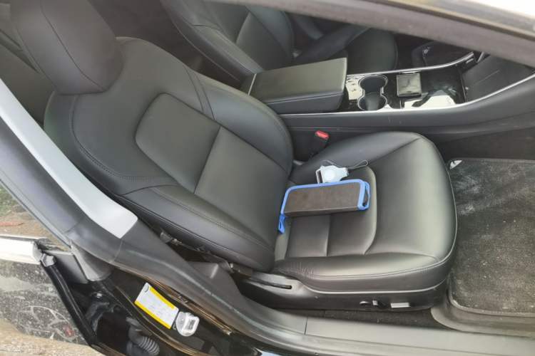 Used Tesla Model 3 2020 Revised Version Standard Range Rear-Wheel Drive – Upgraded Edition Right Front Seat