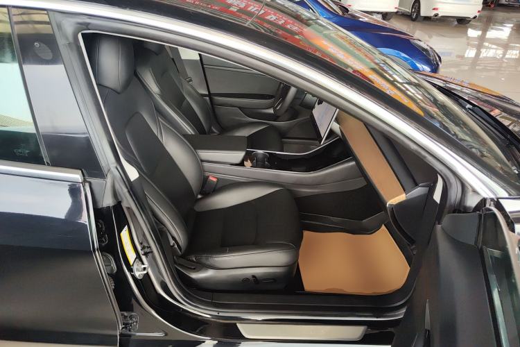 Used Tesla Model 3 2020 Revised Version Standard Range Rear-Wheel Drive – Upgraded Edition Right Front Seat