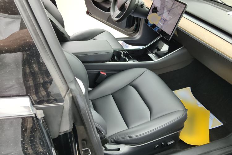 Used Tesla Model 3 2020 Revised Version Standard Range Rear-Wheel Drive – Upgraded Edition Right Front Seat