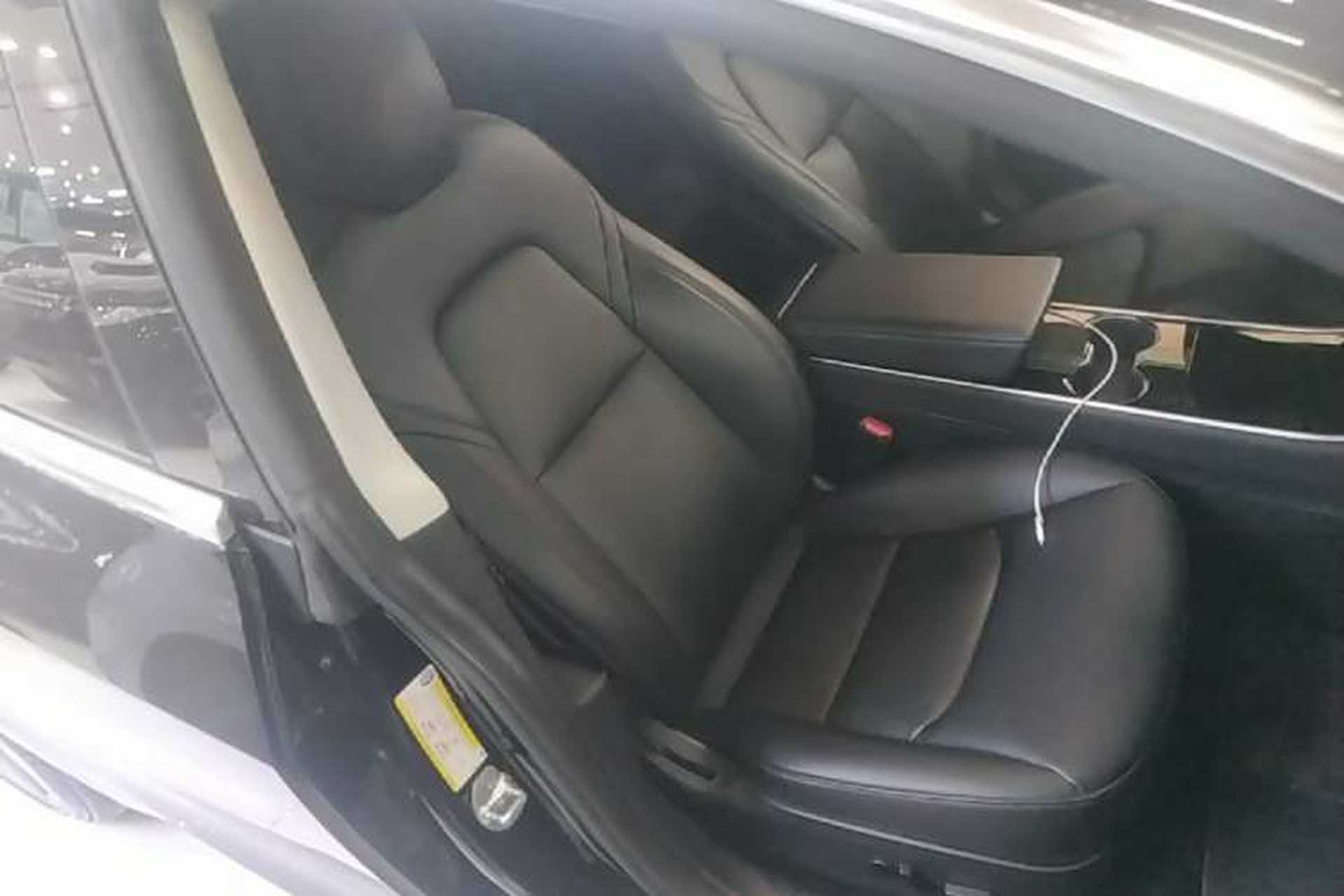 Used Tesla Model 3 2020 Standard Range Rear-Wheel Drive Upgraded Version Right Front Seat