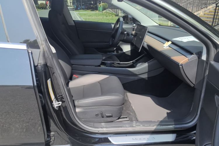 Used Tesla Model 3 2020 Revised Version Standard Range Rear-Wheel Drive – Upgraded Edition Right Front Seat