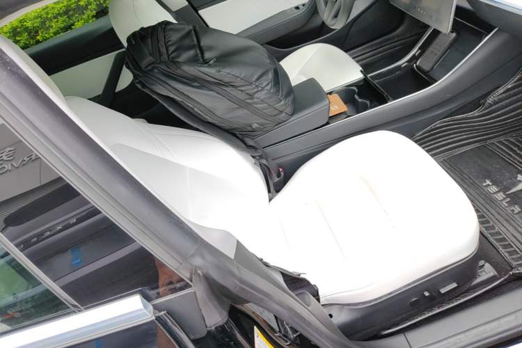 Used Tesla Model 3 2020 Refreshed Version Long-Range Rear-Wheel Drive Right Front Seat