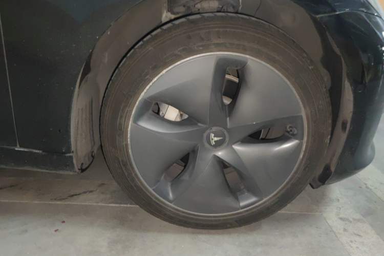 Used Tesla Model 3 2020 Standard Range Rear-Wheel Drive Upgraded Version Right Front Wheel Hub