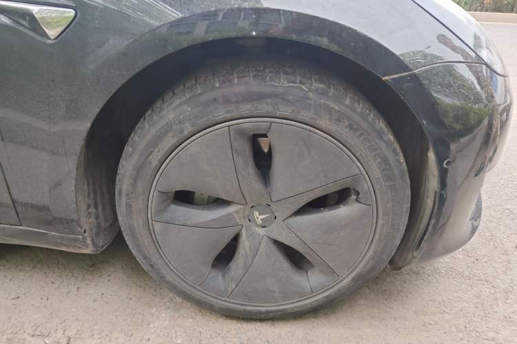 Used Tesla Model 3 2020 Refreshed Version Long-Range Rear-Wheel Drive Right Front Wheel Hub