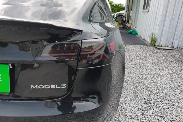 Used Tesla Model 3 2020 Standard Range Rear-Wheel Drive Upgraded Version Right Rear Taillight