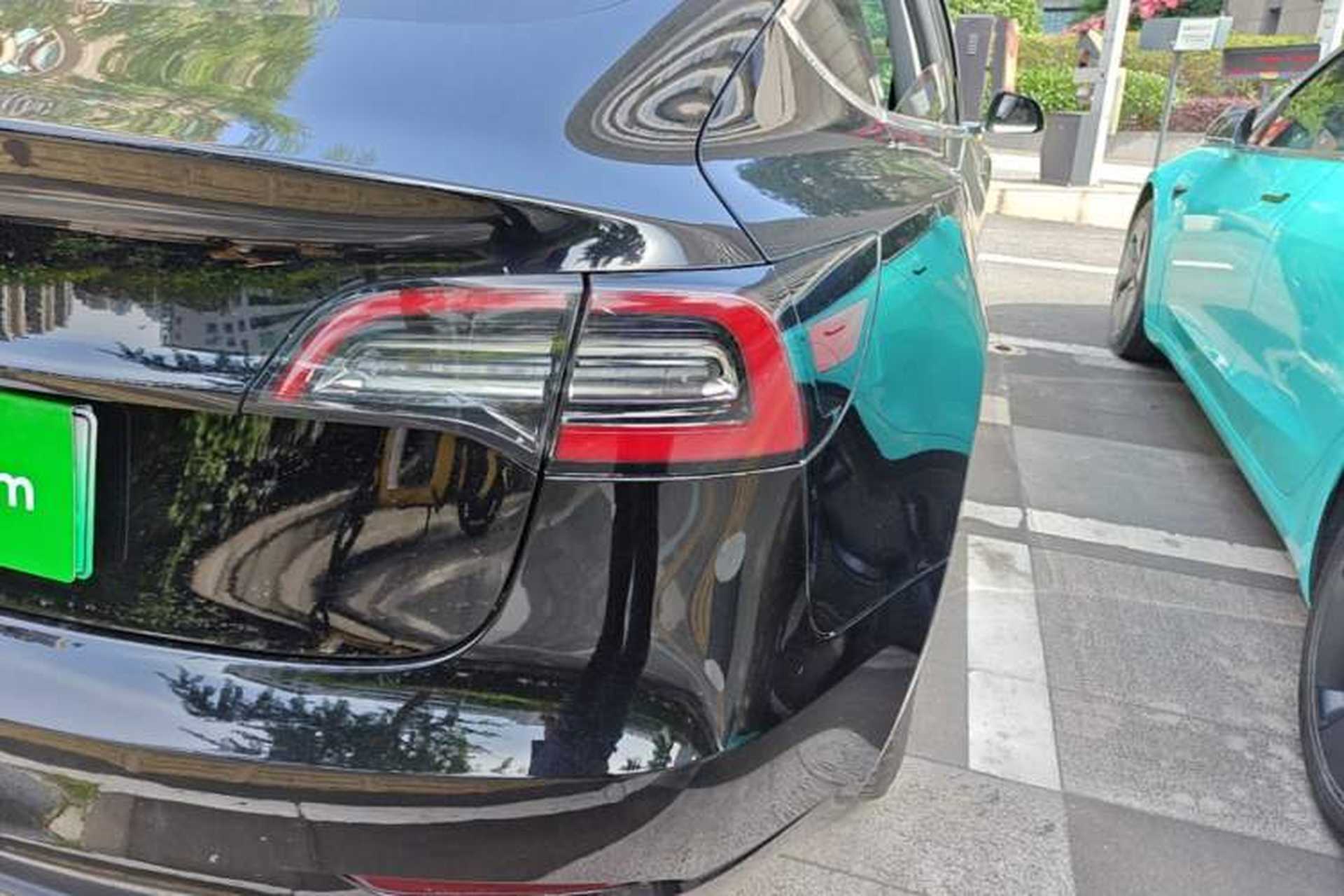 Used Tesla Model 3 2020 Standard Range Rear-Wheel Drive Upgraded Version Right Rear Taillight