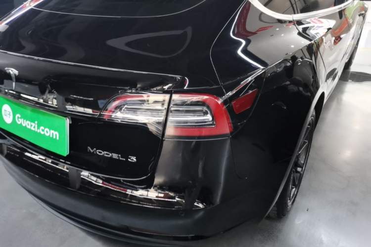 Used Tesla Model 3 2020 Revised Version Standard Range Rear-Wheel Drive – Upgraded Edition Right Rear Taillight