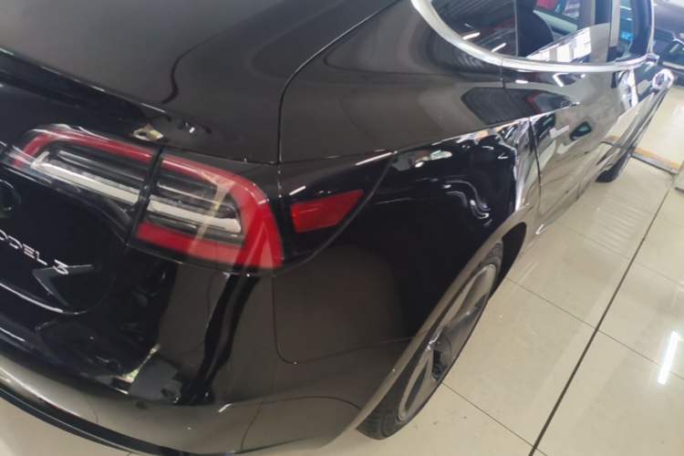 Used Tesla Model 3 2020 Revised Version Standard Range Rear-Wheel Drive – Upgraded Edition Right Rear Taillight
