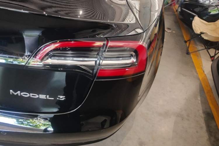 Used Tesla Model 3 2020 Refreshed Version Long-Range Rear-Wheel Drive Right Rear Taillight