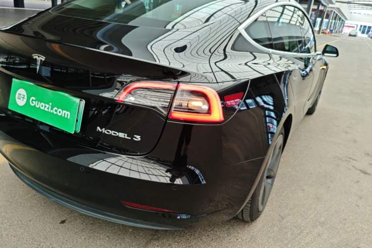 Used Tesla Model 3 2020 Standard Range Rear-Wheel Drive Upgraded Version Right Rear Taillight