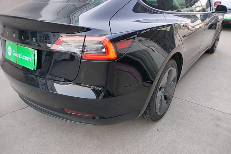 Used Tesla Model 3 2020 Standard Range Rear-Wheel Drive Upgraded Version Right Rear Taillight