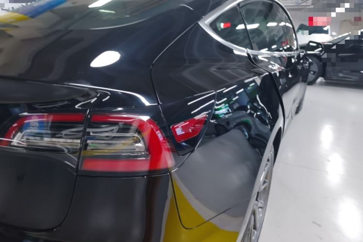 Used Tesla Model 3 2020 Standard Range Rear-Wheel Drive Upgraded Version Right Rear Taillight