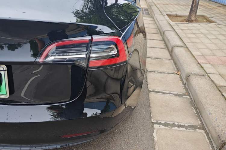 Used Tesla Model 3 2020 Standard Range Rear-Wheel Drive Upgraded Version Right Rear Taillight