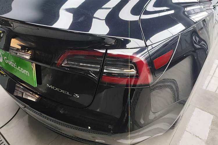Used Tesla Model 3 2020 Standard Range Rear-Wheel Drive Upgraded Version Right Rear Taillight