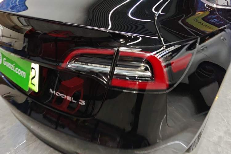 Used Tesla Model 3 2020 Revised Version Standard Range Rear-Wheel Drive – Upgraded Edition Right Rear Taillight