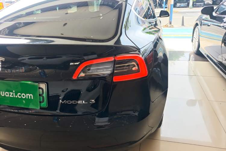 Used Tesla Model 3 2020 Long-Range Rear-Wheel-Drive Version Right Rear Taillight