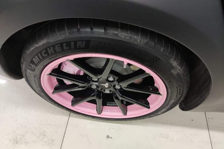 Used Tesla Model 3 2020 Standard Range Rear-Wheel Drive Upgraded Version Right Rear Wheel Hub