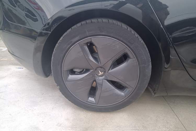 Used Tesla Model 3 2020 Standard Range Rear-Wheel Drive Upgraded Version Right Rear Wheel Hub