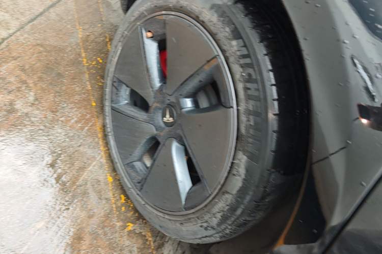Used Tesla Model 3 2020 Refreshed Version Long-Range Rear-Wheel Drive Right Rear Wheel Hub