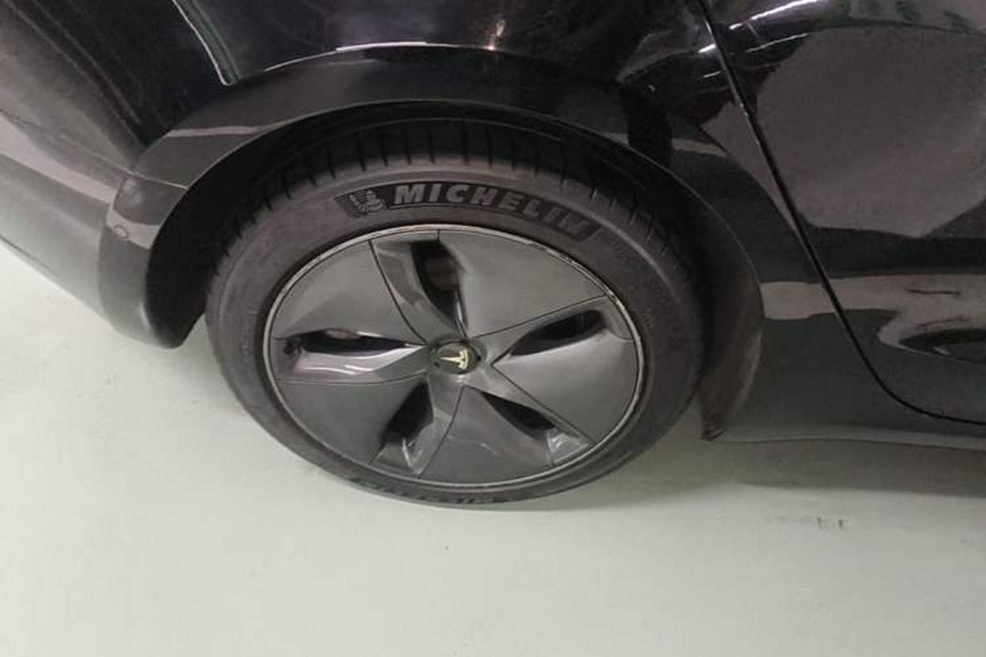 Used Tesla Model 3 2020 Standard Range Rear-Wheel Drive Upgraded Version Right Rear Wheel Hub