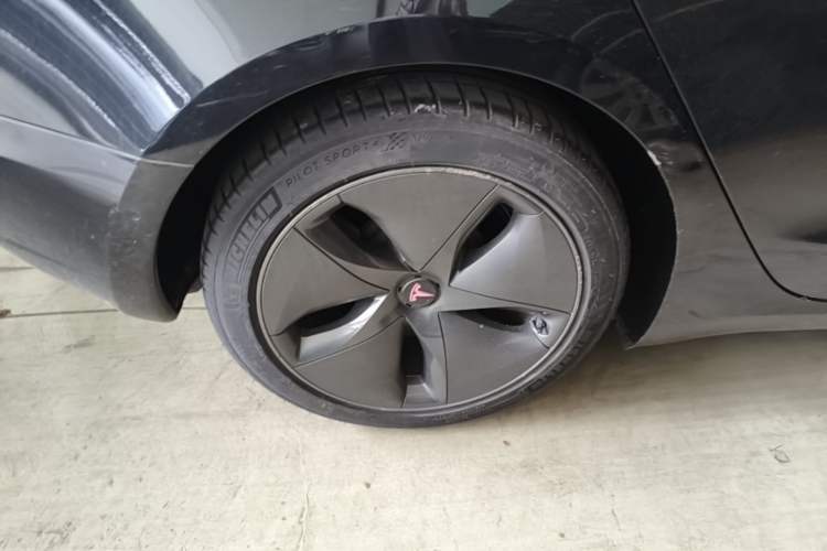 Used Tesla Model 3 2020 Refreshed Version Long-Range Rear-Wheel Drive Right Rear Wheel Hub