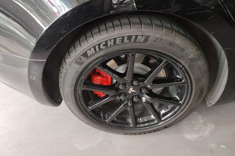 Used Tesla Model 3 2020 Standard Range Rear-Wheel Drive Upgraded Version Right Rear Wheel Hub