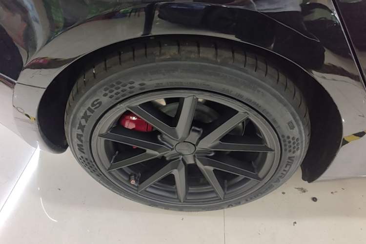 Used Tesla Model 3 2020 Standard Range Rear-Wheel Drive Upgraded Version Right Rear Wheel Hub