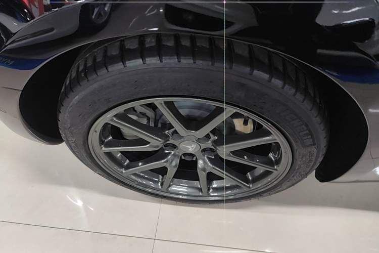 Used Tesla Model 3 2020 Refreshed Version Long-Range Rear-Wheel Drive Right Rear Wheel Hub