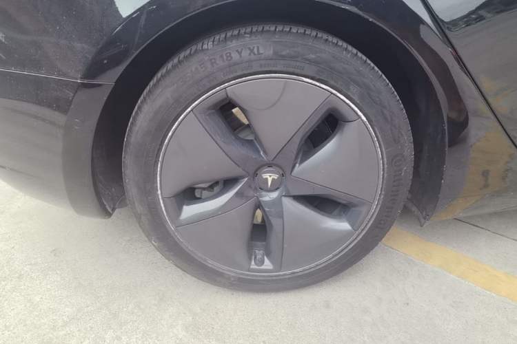 Used Tesla Model 3 2020 Standard Range Rear-Wheel Drive Upgraded Version Right Rear Wheel Hub