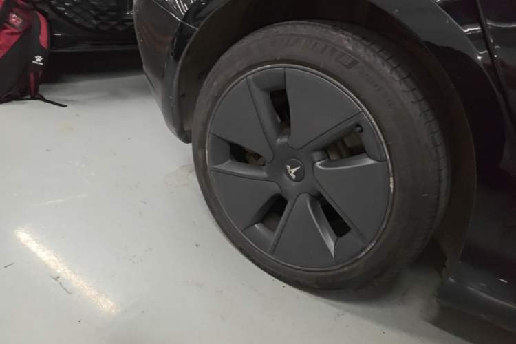 Used Tesla Model 3 2020 Standard Range Rear-Wheel Drive Upgraded Version Right Rear Wheel Hub