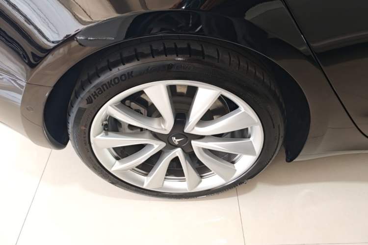 Used Tesla Model 3 2020 Standard Range Rear-Wheel Drive Upgraded Version Right Rear Wheel Hub