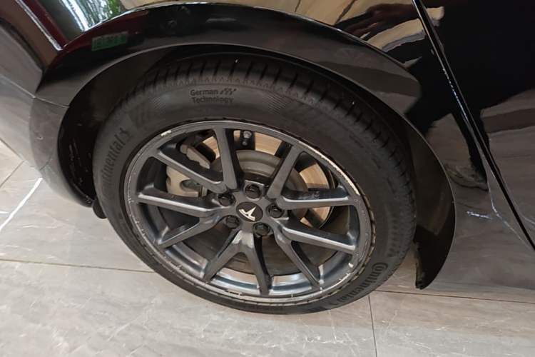 Used Tesla Model 3 2020 Standard Range Rear-Wheel Drive Upgraded Version Right Rear Wheel Hub