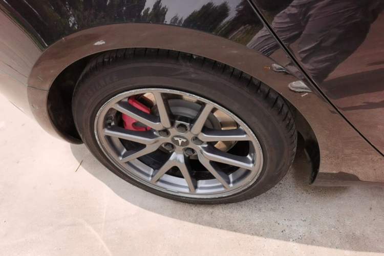 Used Tesla Model 3 2020 Standard Range Rear-Wheel Drive Upgraded Version Right Rear Wheel Hub