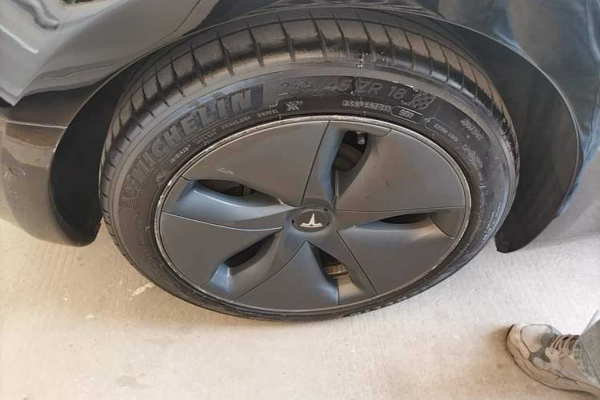 Used Tesla Model 3 2020 Standard Range Rear-Wheel Drive Upgraded Version Right Rear Wheel Hub