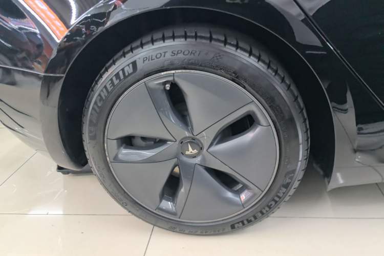 Used Tesla Model 3 2020 Standard Range Rear-Wheel Drive Upgraded Version Right Rear Wheel Hub