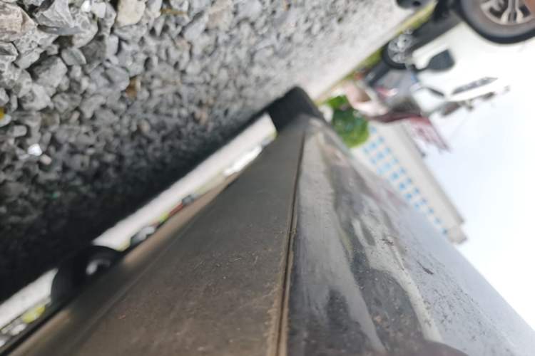 Used Tesla Model 3 2020 Standard Range Rear-Wheel Drive Upgraded Version Right Side Sill