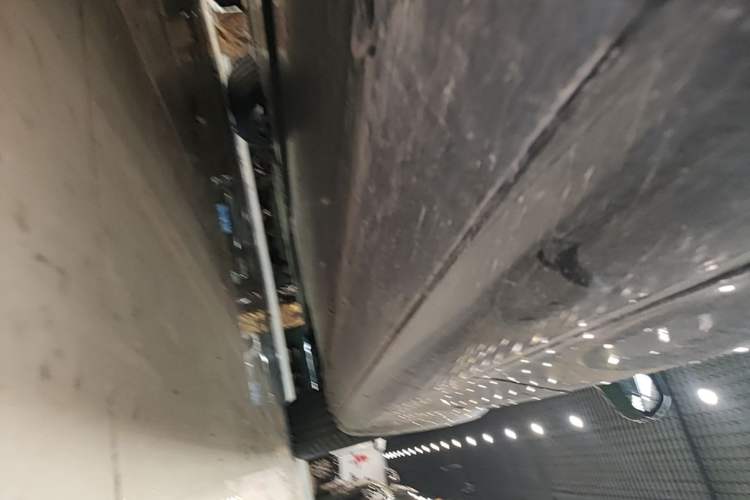 Used Tesla Model 3 2020 Standard Range Rear-Wheel Drive Upgraded Version Right Side Sill