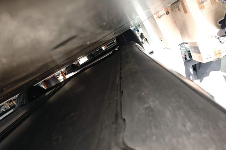 Used Tesla Model 3 2020 Refreshed Version Long-Range Rear-Wheel Drive Right Side Sill