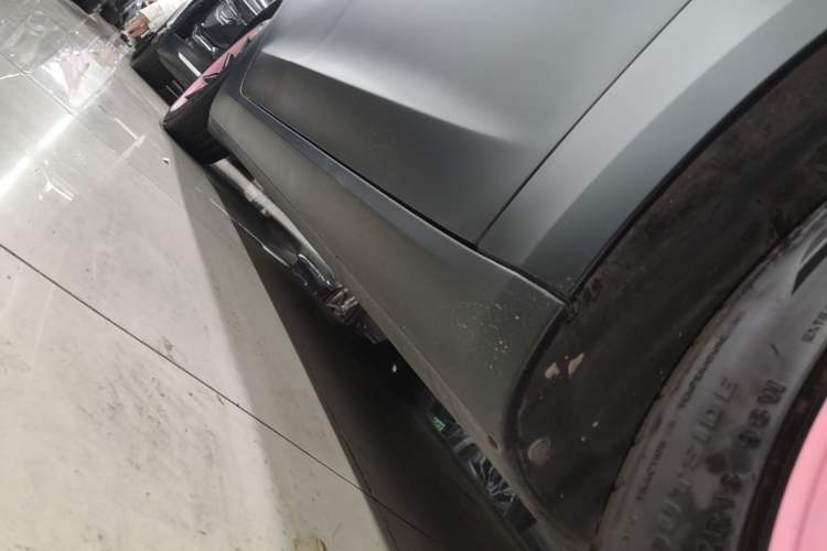 Used Tesla Model 3 2020 Standard Range Rear-Wheel Drive Upgraded Version Right Side Sill