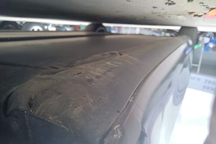Used Tesla Model 3 2020 Standard Range Rear-Wheel Drive Upgraded Version Right Side Sill
