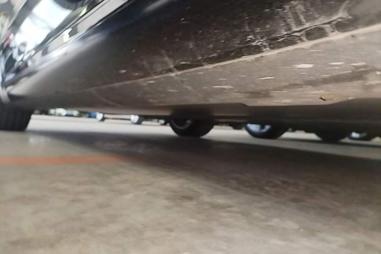 Used Tesla Model 3 2020 Revised Version Standard Range Rear-Wheel Drive – Upgraded Edition Right Side Sill