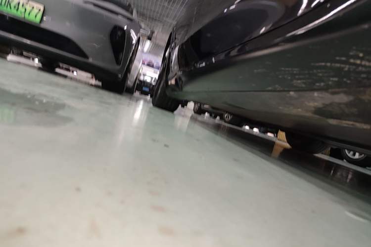 Used Tesla Model 3 2020 Revised Version Standard Range Rear-Wheel Drive – Upgraded Edition Right Side Sill