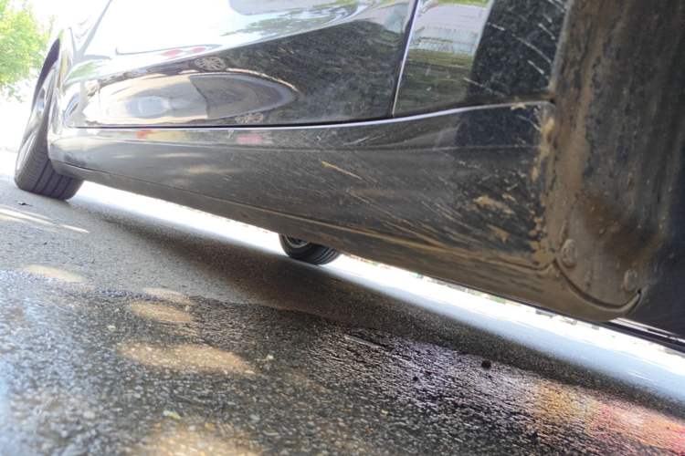 Used Tesla Model 3 2020 Standard Range Rear-Wheel Drive Upgraded Version Right Side Sill