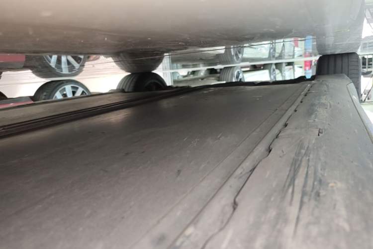 Used Tesla Model 3 2020 Standard Range Rear-Wheel Drive Upgraded Version Right Side Sill