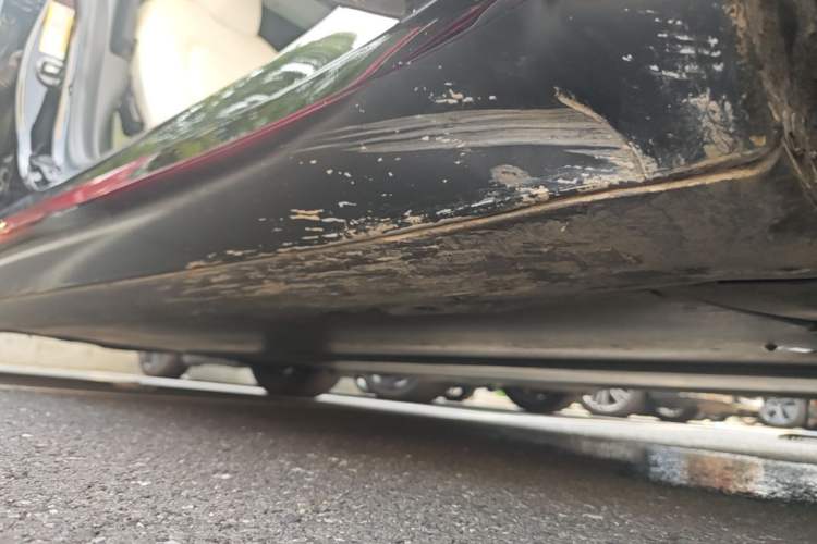 Used Tesla Model 3 2020 Standard Range Rear-Wheel Drive Upgraded Version Right Side Sill