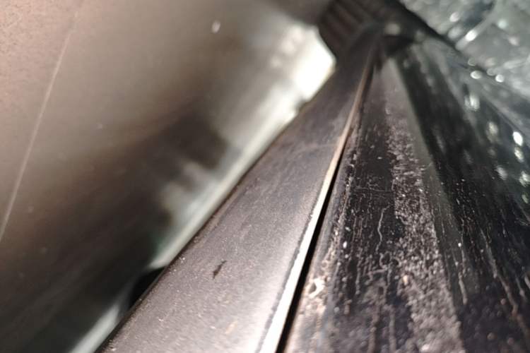 Used Tesla Model 3 2020 Refreshed Version Long-Range Rear-Wheel Drive Right Side Sill